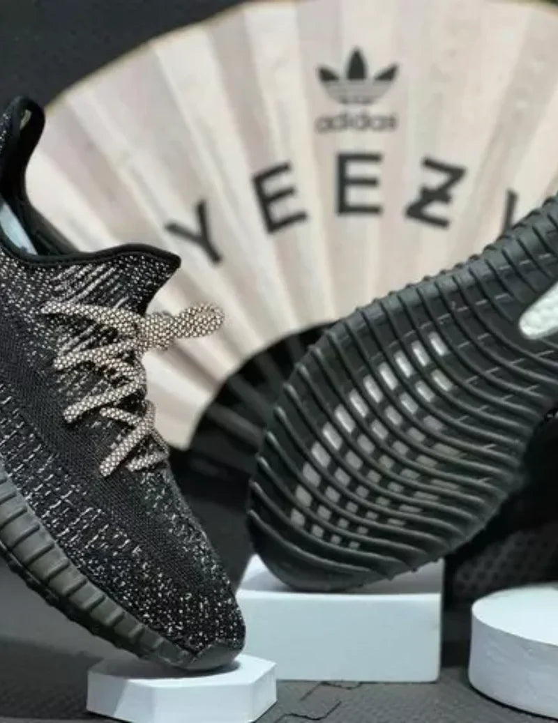 Adidas Yeezy 350 V2