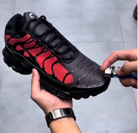 NK Air Max Tn Shox