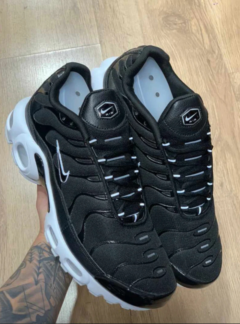 NK Air Max Tn